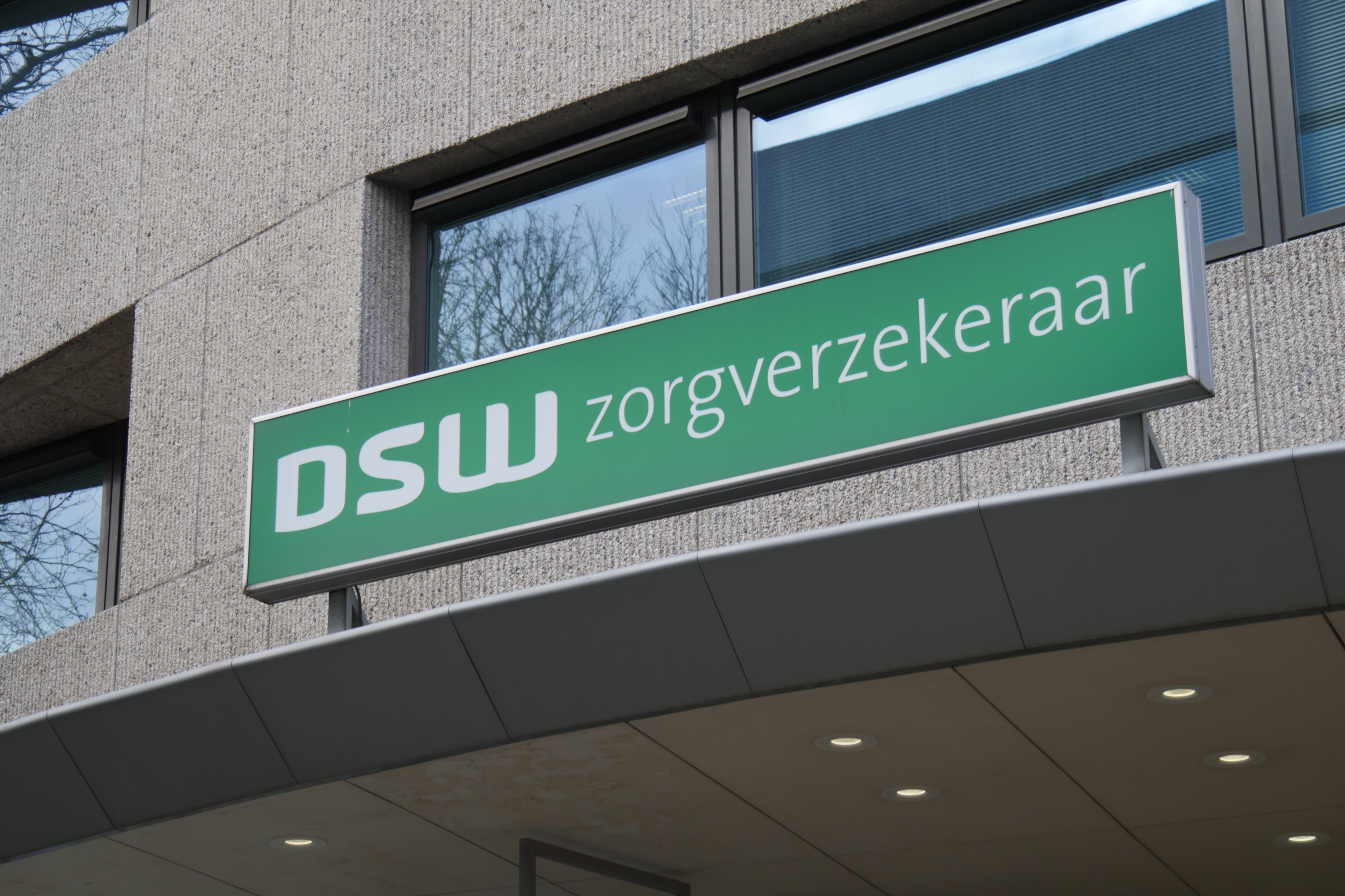DSW gebouw met logo